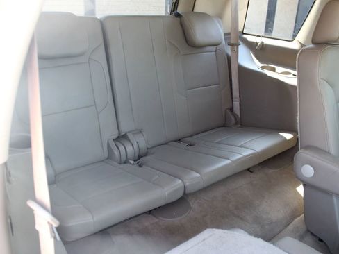 Used 2015 GMC Yukon SLT image 13