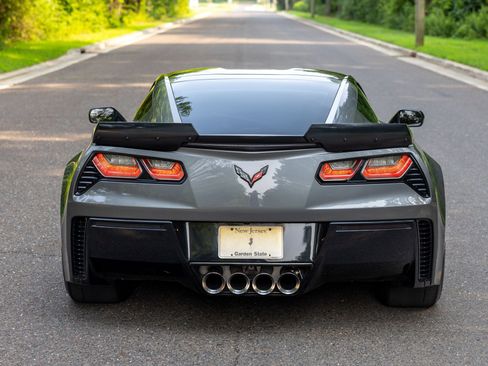 Used 2016 Chevrolet Corvette Z06 RWD image 16