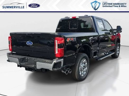 New 2026 Ford F250 Lariat w/ Chrome Package AWD/4WD image 3