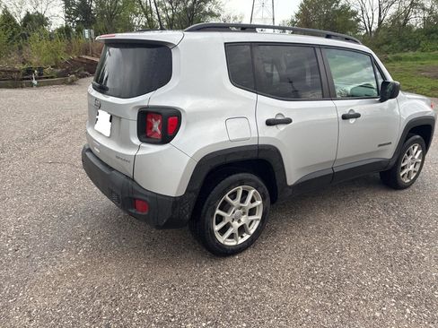 Used 2019 Jeep Renegade Sport w/ Sport Appearance Group image 20