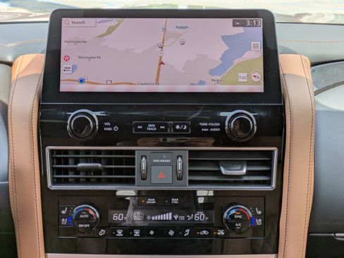 Used 2024 INFINITI QX80 Sensory w/ Cargo Package image 20