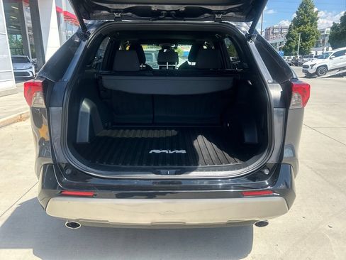 Certified 2023 Toyota RAV4 SE w/ Convenience Package AWD/4WD image 14