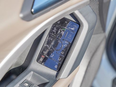 New 2025 Audi Q5 Prestige image 16