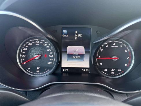 Used 2015 Mercedes-Benz C 300 4MATIC Sedan image 17
