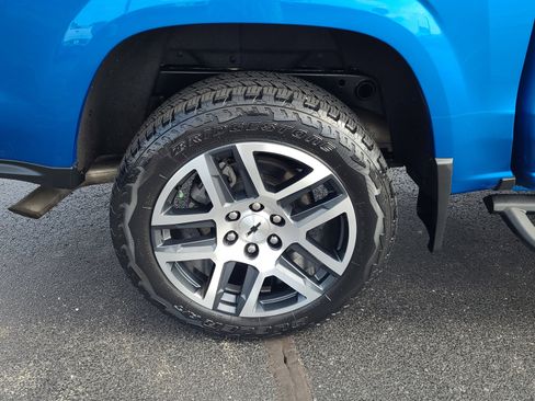 Used 2024 Chevrolet Colorado Z71 w/ Advanced Trailering Package image 10