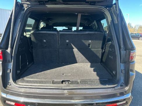 Used 2022 Jeep Wagoneer Series III w/ Convenience Group I AWD/4WD image 37