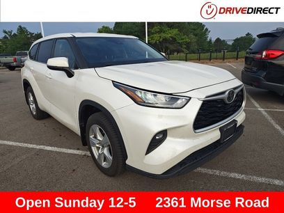 Used 2020 Toyota Highlander LE