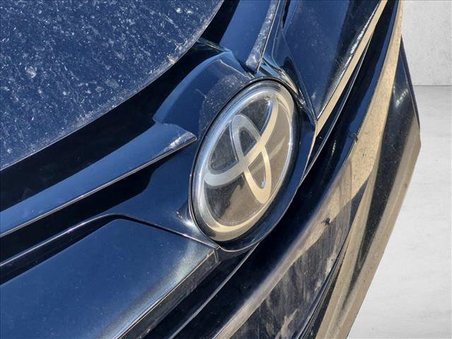 Used 2017 Toyota Corolla LE w/ Carpet Mat Package (TMS) FWD image 13