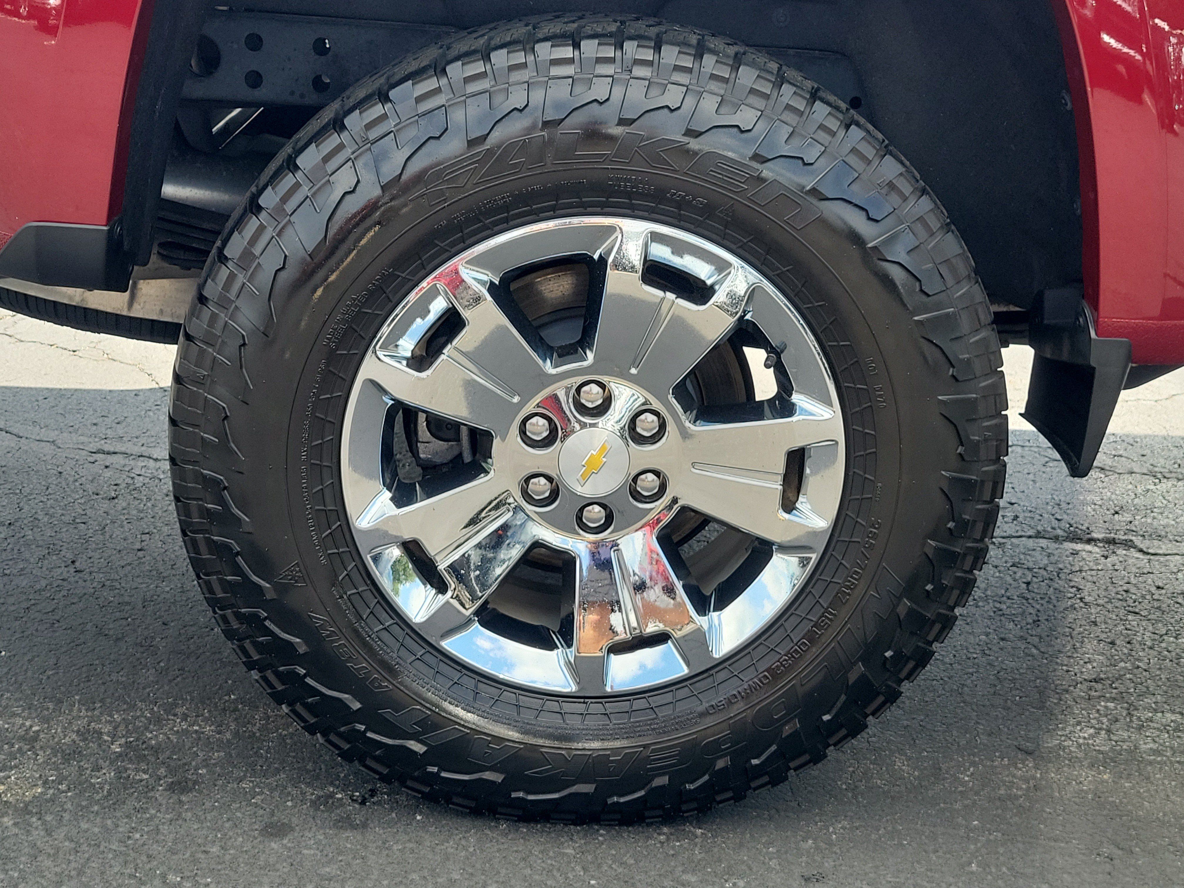 Used 2019 Chevrolet Colorado LT w/ LT Convenience Package AWD/4WD image 5