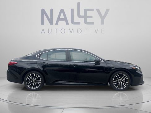 Used 2026 Toyota Camry XLE w/ Premium Plus Package FWD image 4