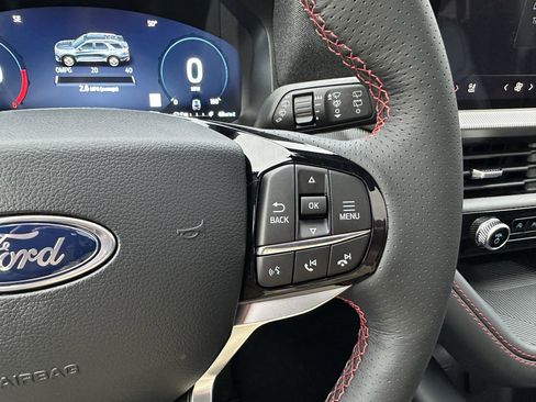 New 2026 Ford Explorer ST-Line w/ ST-Line Street Pack image 26