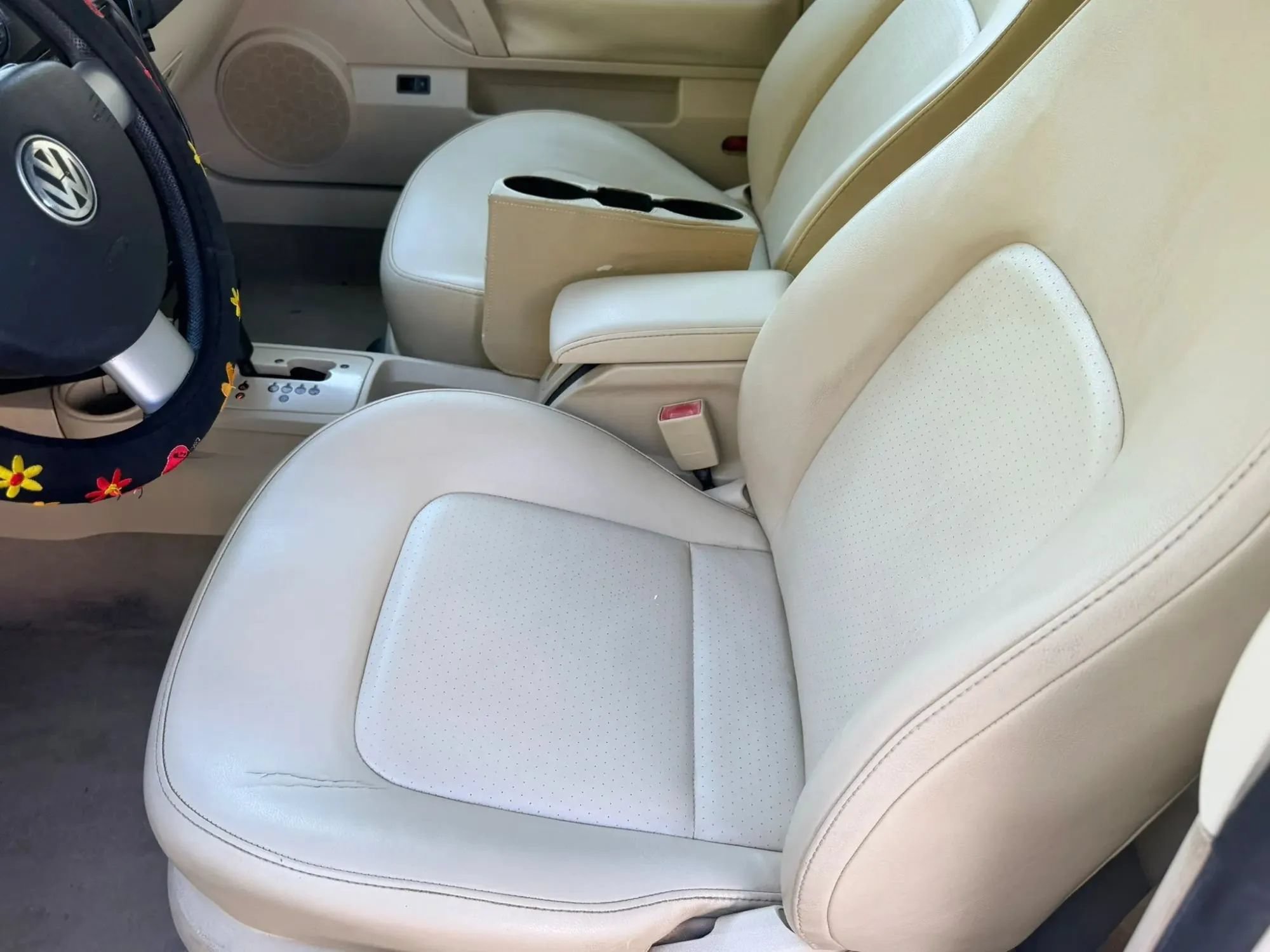 Used 2005 Volkswagen Beetle GLS FWD image 17
