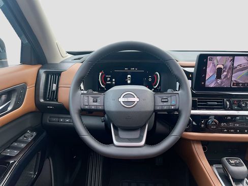 New 2026 Nissan Pathfinder Platinum w/ Cargo Package image 23