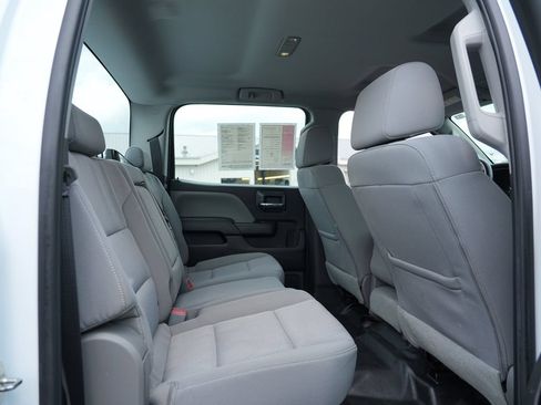 Used 2018 Chevrolet Silverado 3500 W/T AWD/4WD image 15