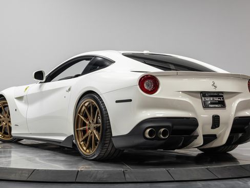 Used 2014 Ferrari F12 Berlinetta image 40