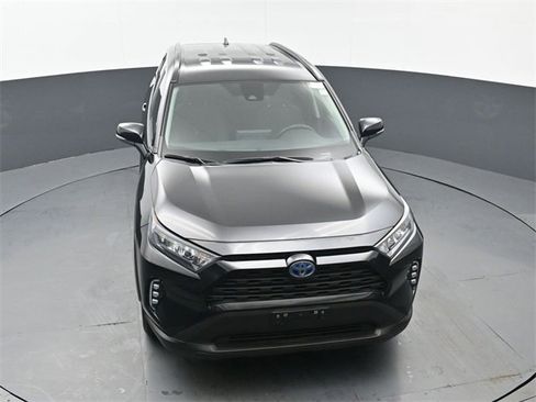Used 2022 Toyota RAV4 LE image 39