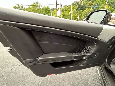 Used 2011 Aston Martin DBS Volante RWD image 23