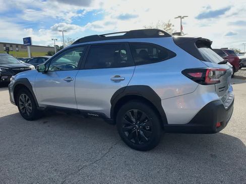 Certified 2025 Subaru Outback Onyx Edition image 6
