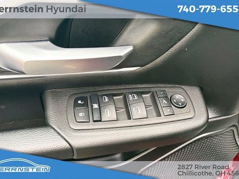 Used 2023 RAM 1500 Big Horn AWD/4WD image 8