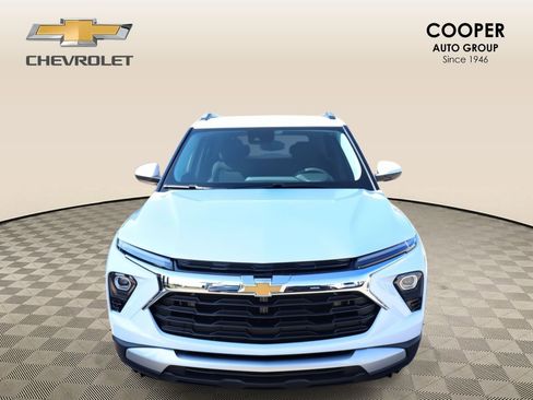 New 2026 Chevrolet TrailBlazer LT w/ Driver Confidence Package FWD image 9