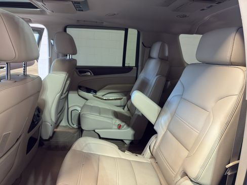 Used 2016 GMC Yukon XL Denali w/ Open Road Package AWD/4WD image 30