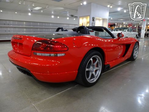 Used 2003 Dodge Viper SRT-10 image 15