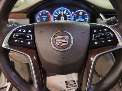 Used 2014 Cadillac XTS Platinum AWD/4WD image 22