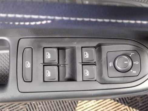 New 2026 Volkswagen Taos SEL AWD/4WD image 18