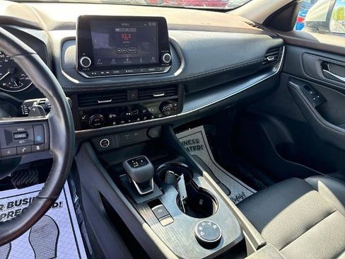 Certified 2023 Nissan Rogue SV w/ SV Premium B Package AWD/4WD image 30