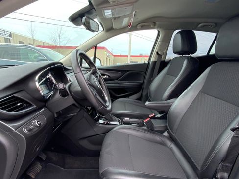 Used 2022 Buick Encore Preferred w/ Safety Package image 10