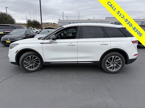 Used 2022 Lincoln Corsair Standard image 6