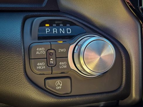 New 2026 RAM 1500 Laramie AWD/4WD image 22