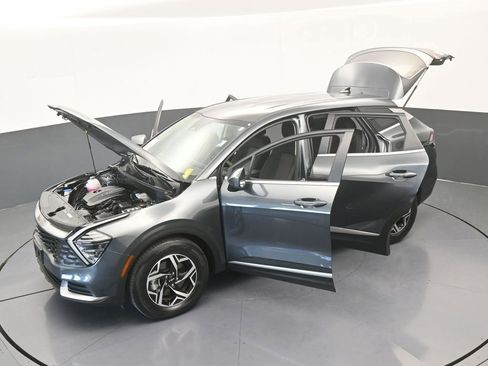 Used 2024 Kia Sportage LX image 57