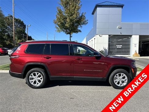 Certified 2022 Jeep Grand Cherokee L Limited image 9