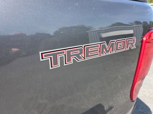 Used 2022 Ford Ranger Lariat w/ Tremor Off-Road Package AWD/4WD image 8