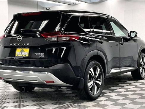 Used 2023 Nissan Rogue Platinum w/ Platinum Premium Package image 12
