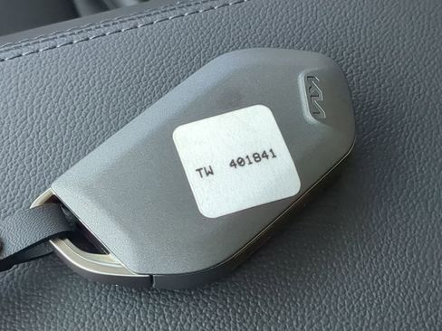 New 2026 Kia Sportage EX image 29