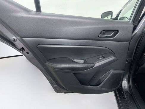 Used 2025 Nissan Altima 2.5 SV FWD image 24