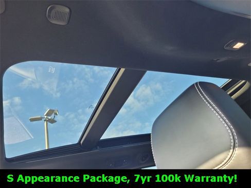 Used 2023 Chrysler Pacifica Touring-L w/ S Appearance Package image 20