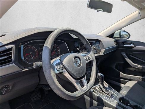 Used 2019 Volkswagen Jetta S w/ Driver Assistance Package FWD image 6