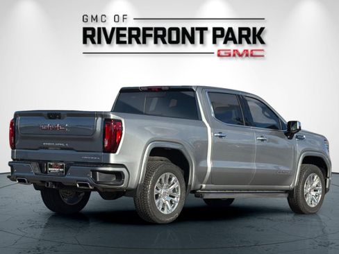 New 2026 GMC Sierra 1500 Denali w/ Technology Package image 3
