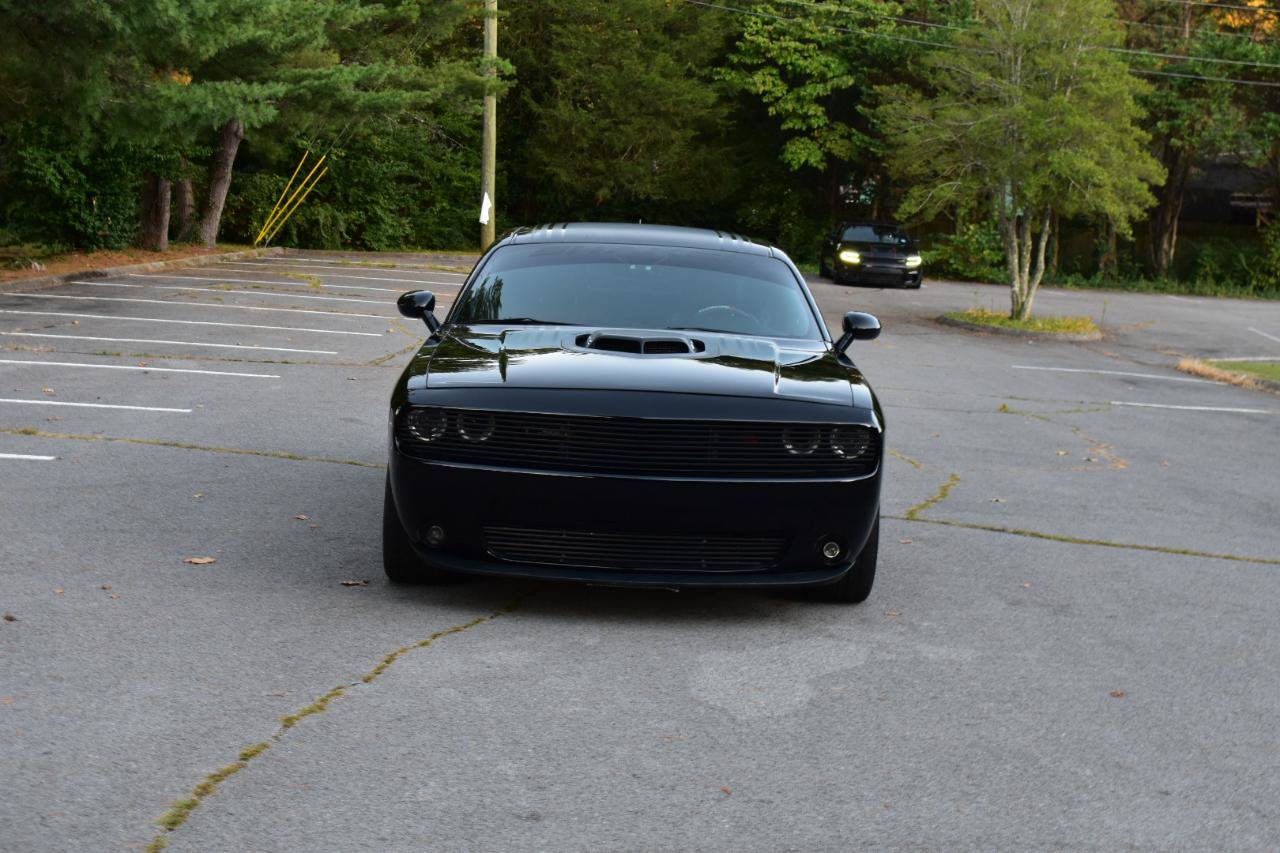 Used 2016 Dodge Challenger R/T Plus RWD image 11