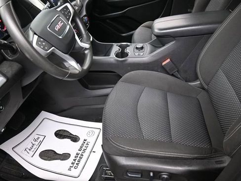 Used 2023 GMC Terrain SLE w/ Driver Convenience Package image 15