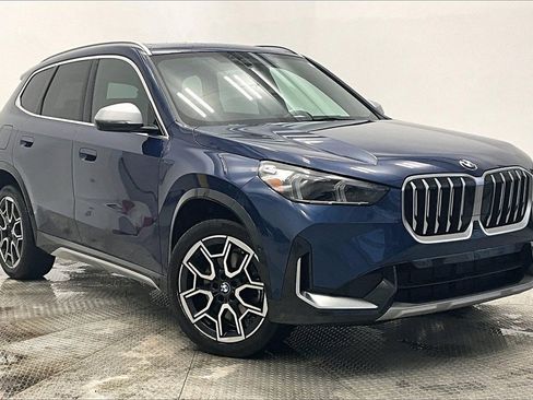 Used 2023 BMW X1 xDrive28i w/ Premium Package image 11