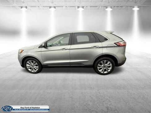 Certified 2022 Ford Edge Titanium image 4