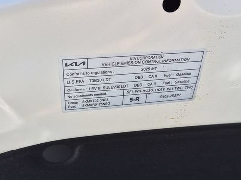 Certified 2025 Kia Seltos S FWD image 35