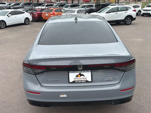 Used 2024 Honda Accord Touring image 6