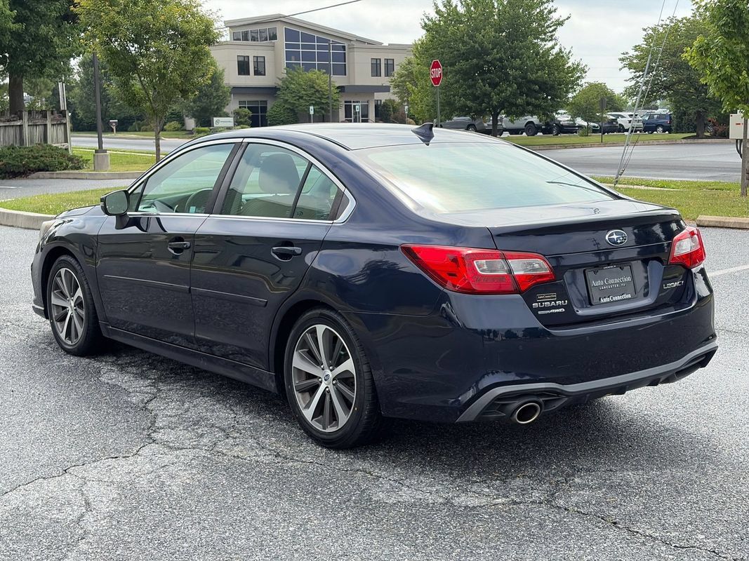 Used 2018 Subaru Legacy 2.5i Limited AWD/4WD image 5