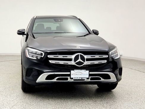 Used 2022 Mercedes-Benz GLC 300 image 2