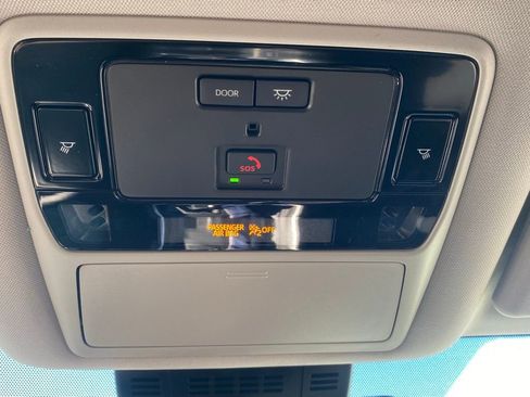 New 2026 Toyota Grand Highlander XLE image 24